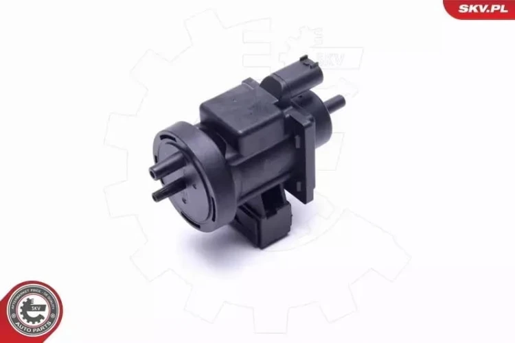 8ba7b9baac1841e36992e404bf3e7de9.jpg